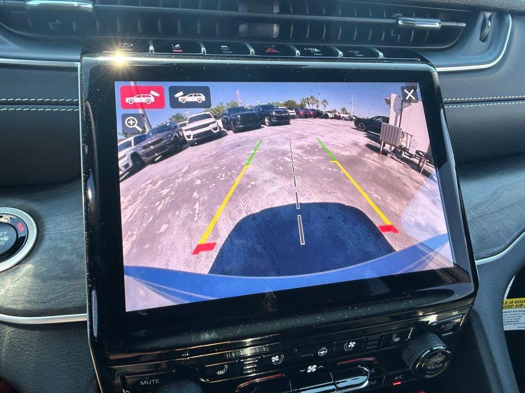 new 2025 Jeep Grand Cherokee car, priced at $44,331