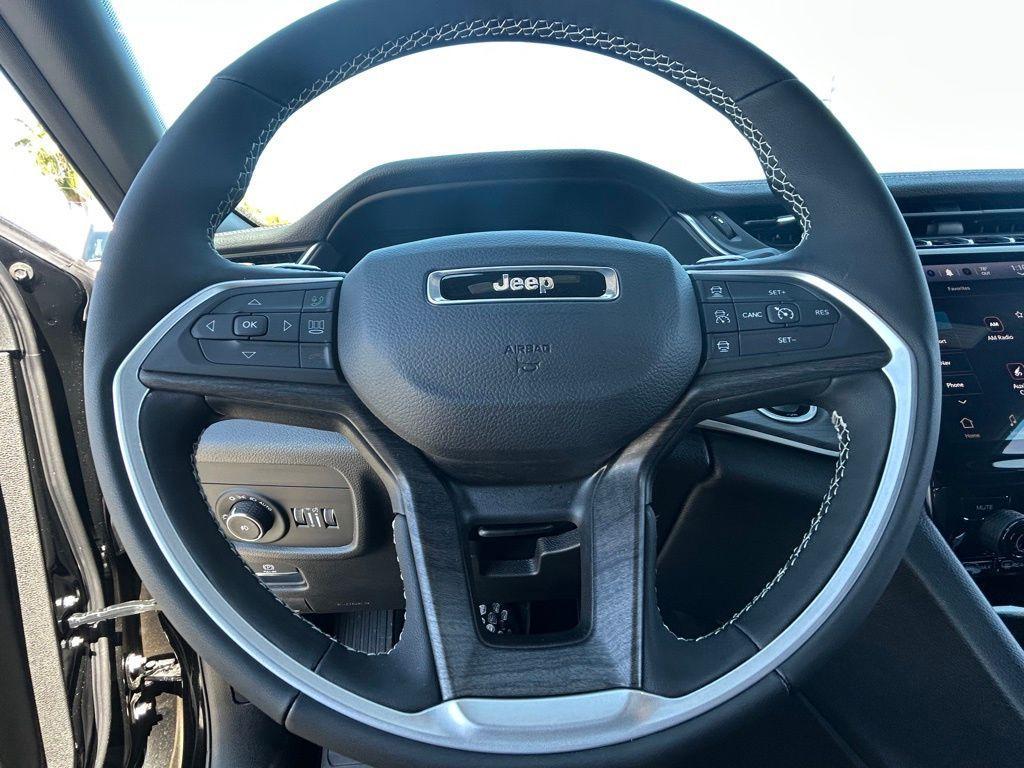 new 2025 Jeep Grand Cherokee L car, priced at $35,436