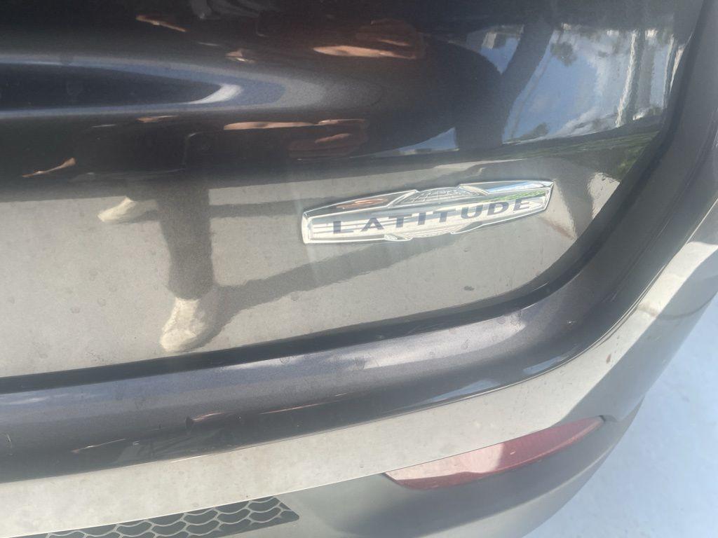 used 2022 Jeep Compass car, priced at $17,893