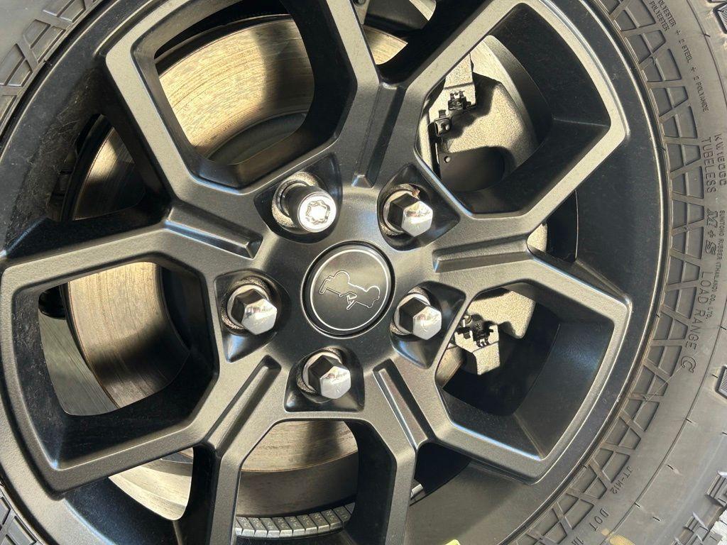 new 2025 Jeep Wrangler car, priced at $41,041