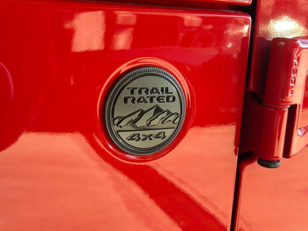 new 2025 Jeep Wrangler car, priced at $41,041