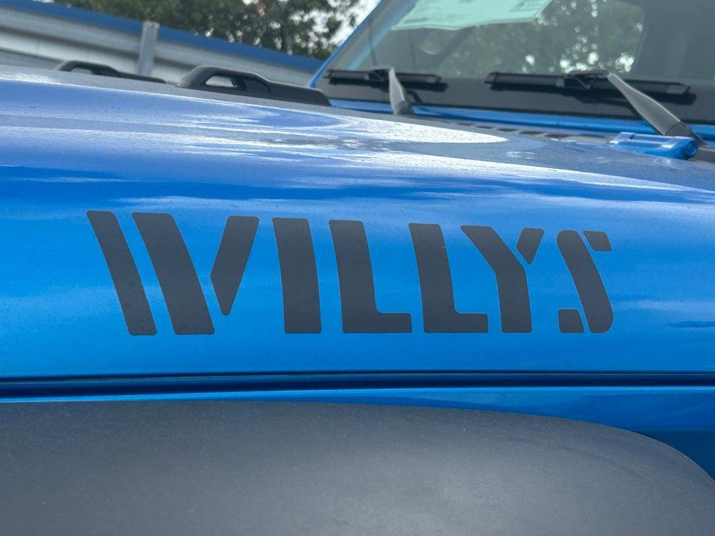 new 2025 Jeep Wrangler car, priced at $36,646