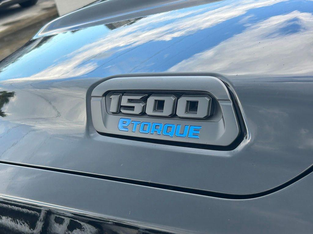 new 2025 Ram 1500 car, priced at $47,694