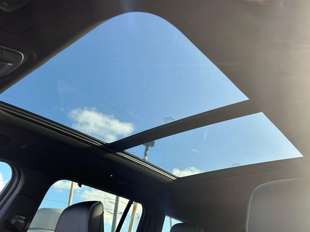 new 2025 Jeep Grand Cherokee car, priced at $45,044