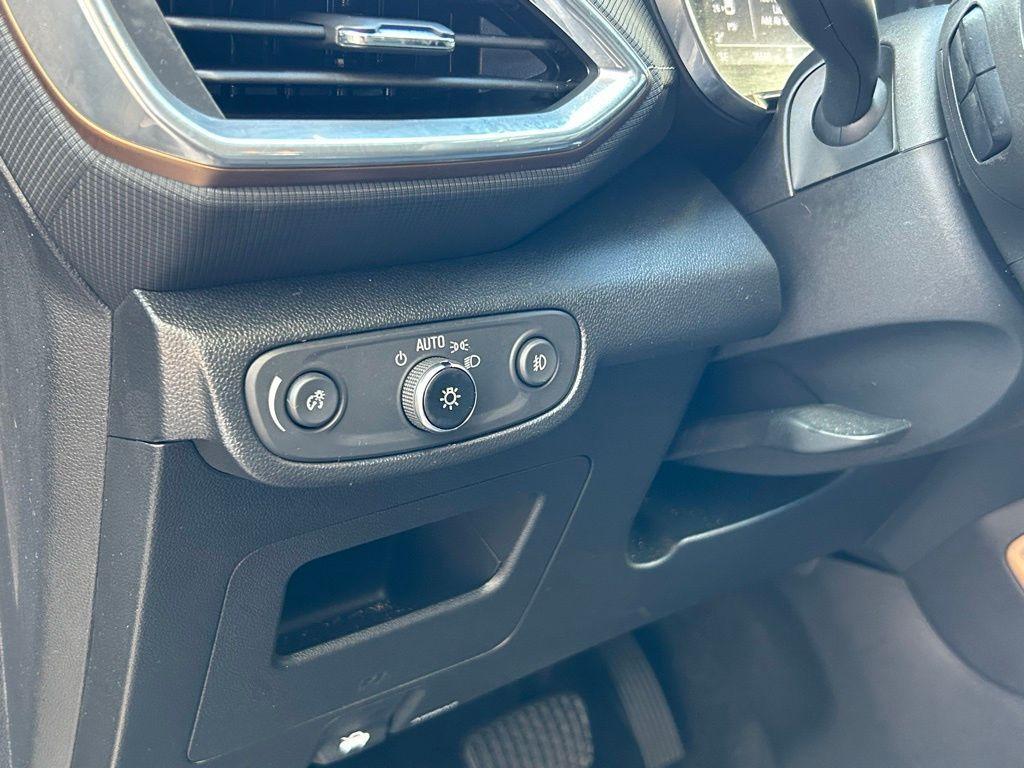 used 2023 Chevrolet TrailBlazer car, priced at $19,777