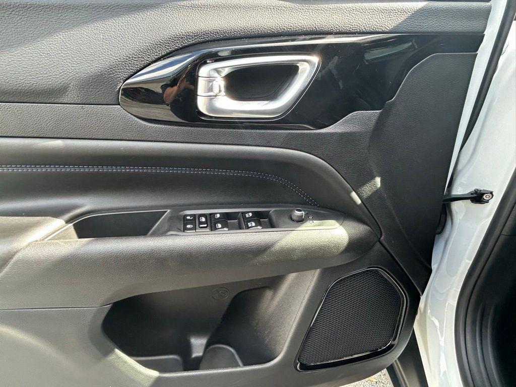 used 2025 Jeep Compass car, priced at $20,500