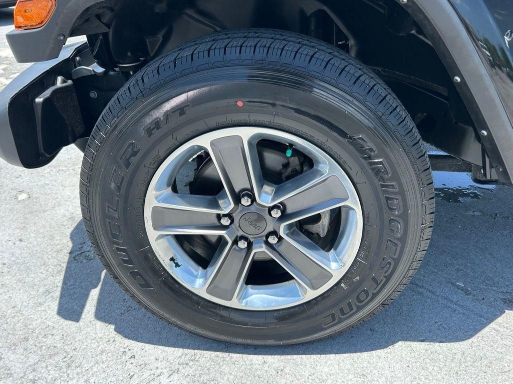 used 2022 Jeep Wrangler Unlimited car, priced at $28,250