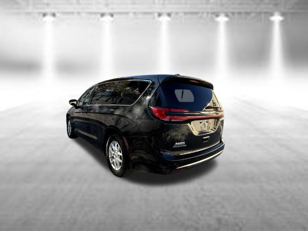 used 2023 Chrysler Pacifica car, priced at $17,720