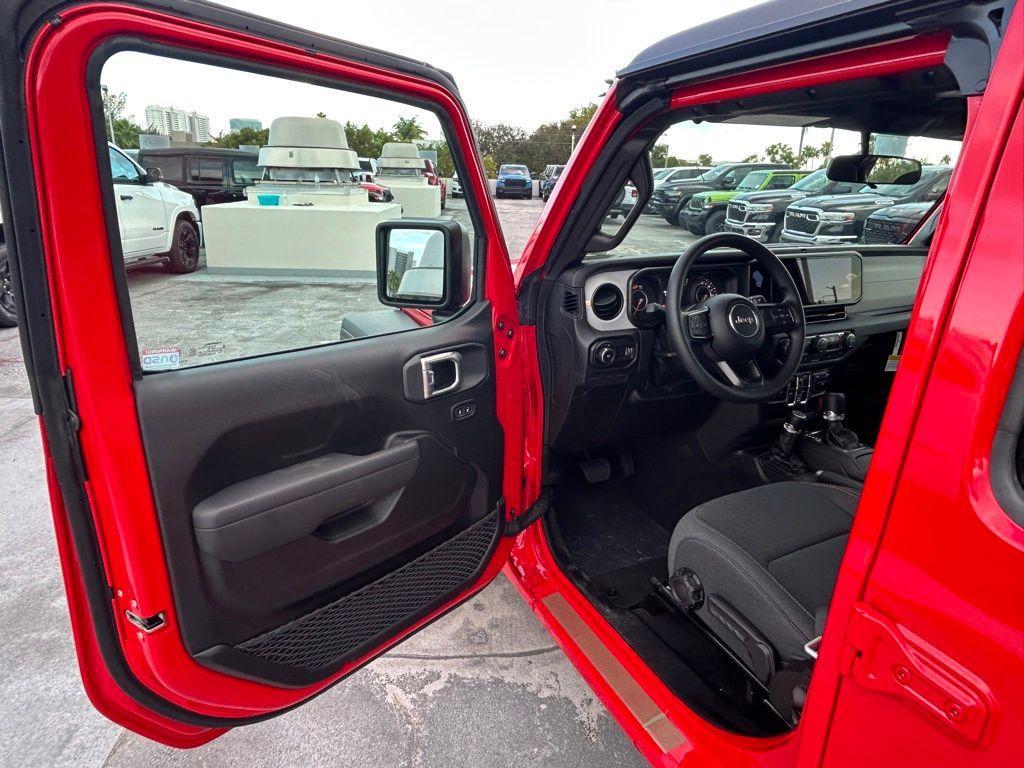 new 2026 Jeep Wrangler car, priced at $38,202