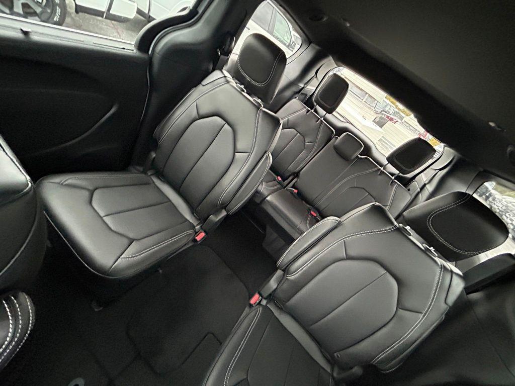 new 2026 Chrysler Pacifica car, priced at $42,665