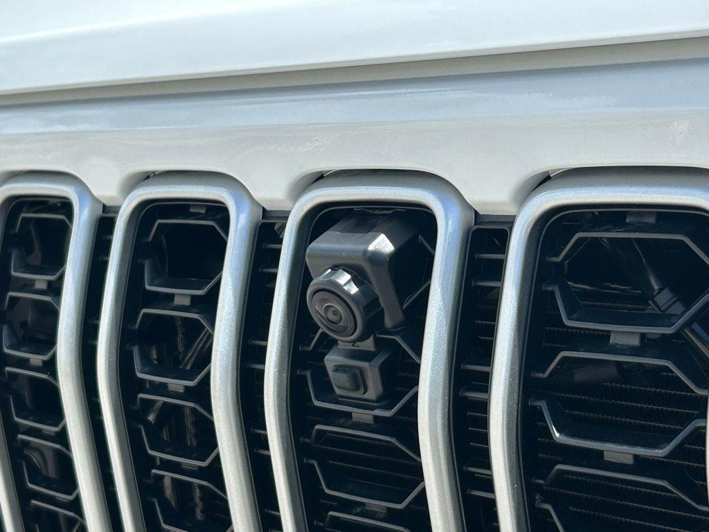 new 2025 Jeep Wrangler car, priced at $43,811