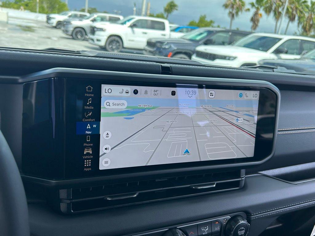 new 2025 Jeep Wrangler car, priced at $43,811