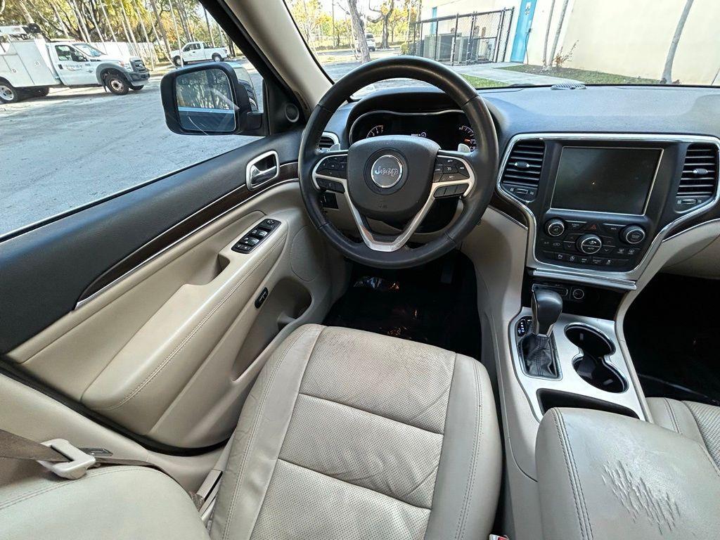 used 2017 Jeep Grand Cherokee car, priced at $10,000