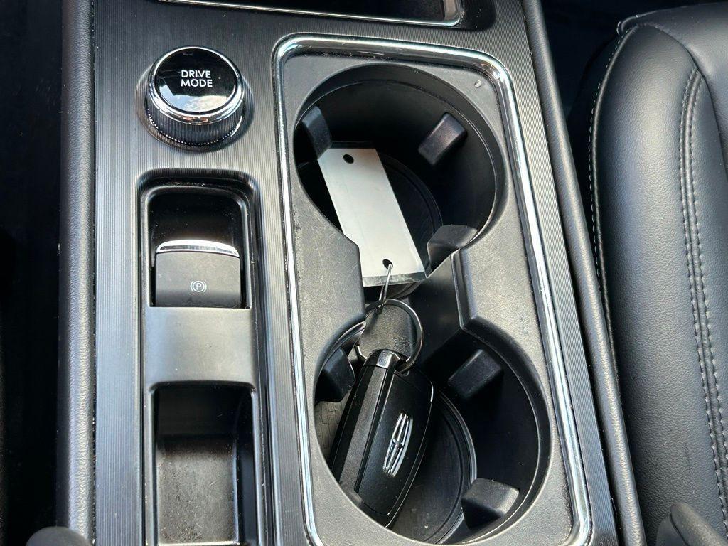 used 2024 Lincoln Corsair car, priced at $25,877