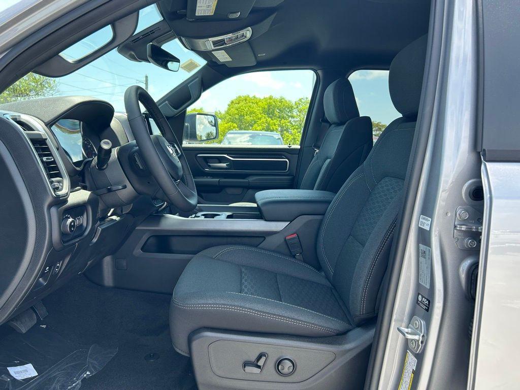 new 2025 Ram 1500 car, priced at $48,877