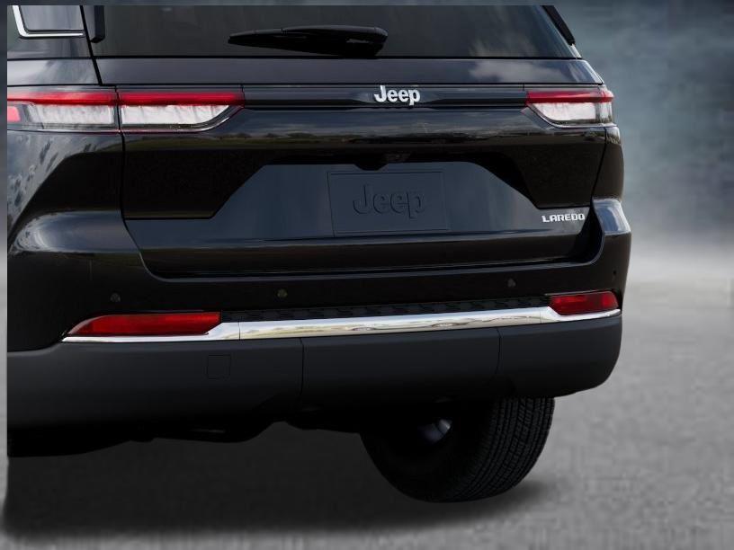 new 2026 Jeep Grand Cherokee car, priced at $34,645