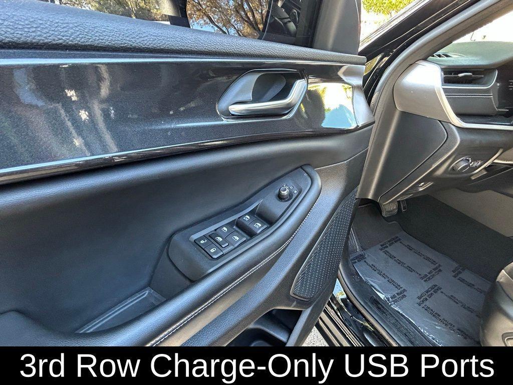 used 2023 Jeep Grand Cherokee L car, priced at $29,000