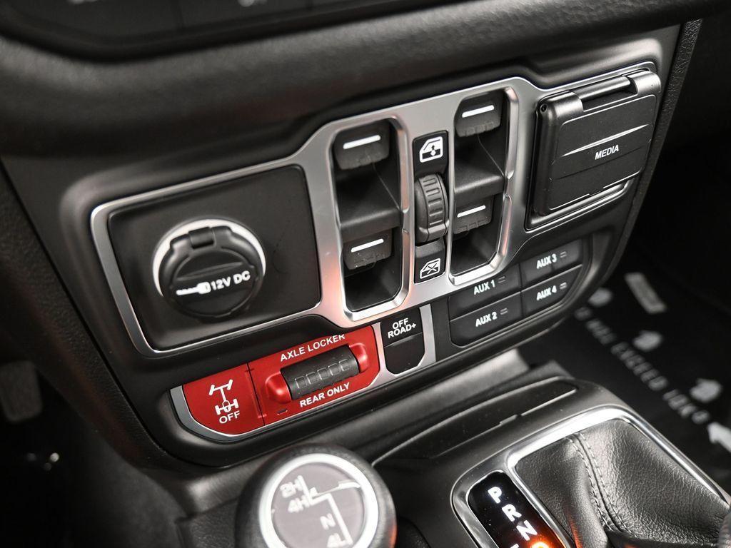 new 2026 Jeep Gladiator car, priced at $47,059