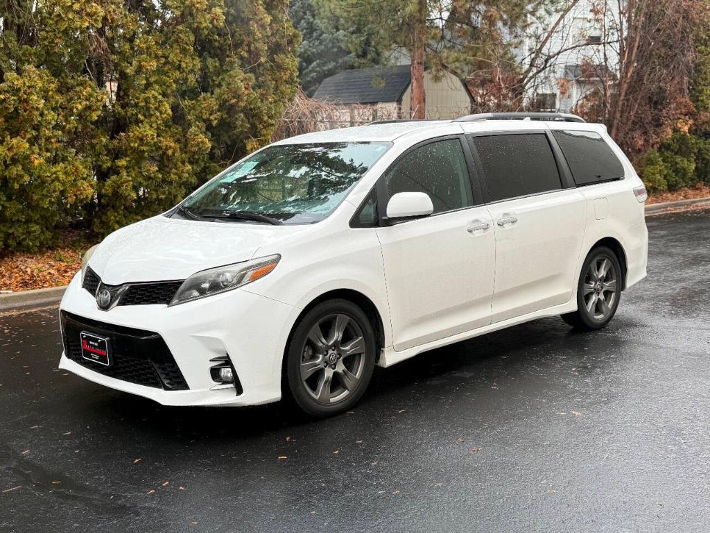 used 2018 Toyota Sienna car, priced at $21,900