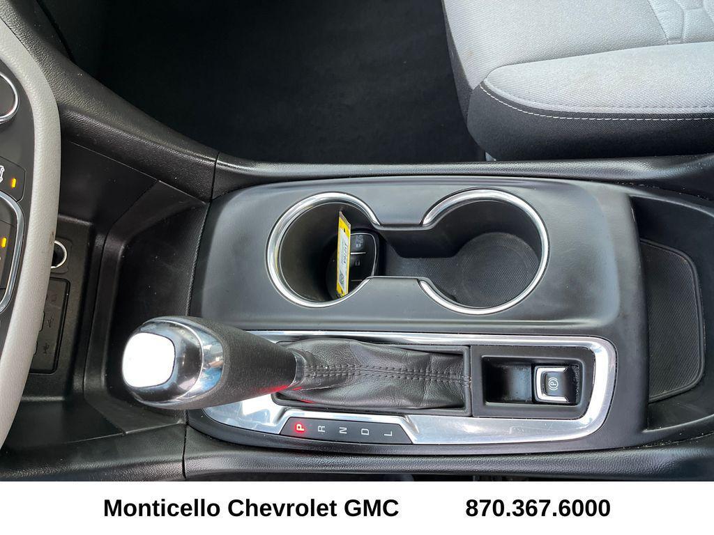 used 2020 Chevrolet Equinox car, priced at $12,949