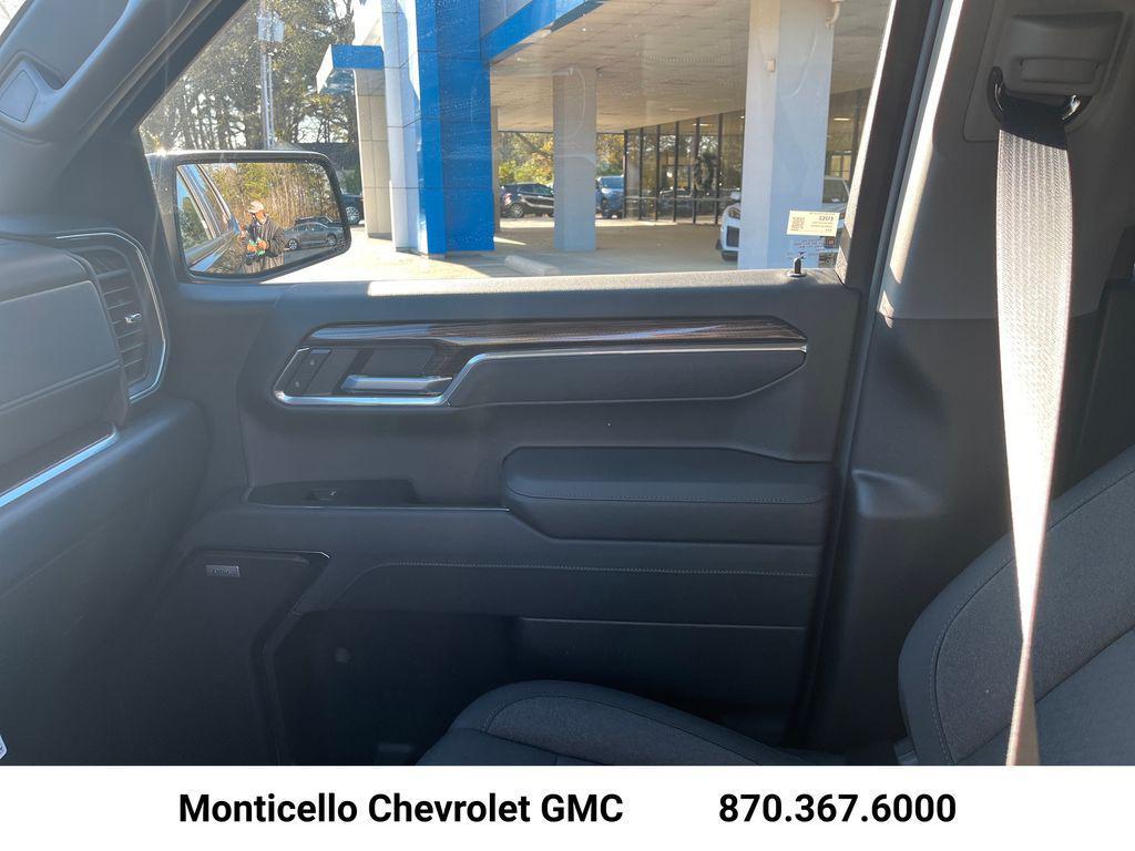 new 2026 Chevrolet Silverado 1500 car, priced at $60,931