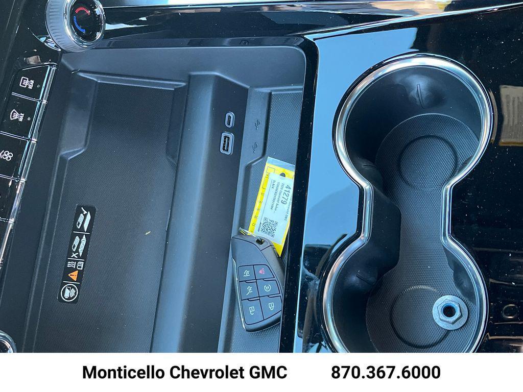 new 2026 Chevrolet Suburban car, priced at $76,270