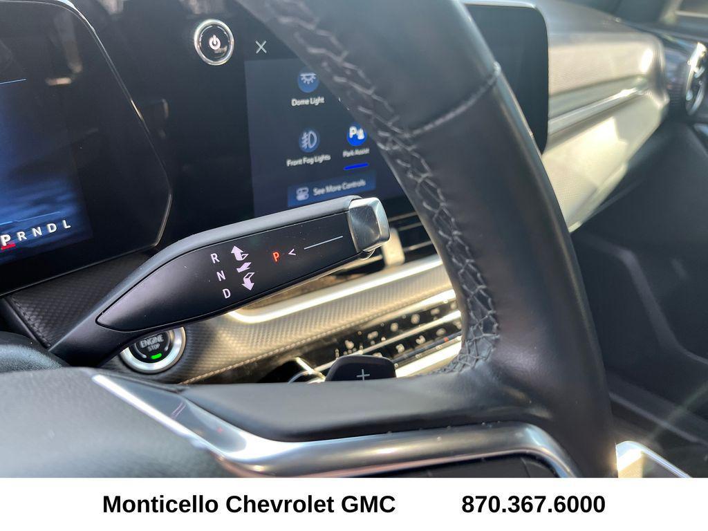 used 2025 Chevrolet Equinox car, priced at $25,399