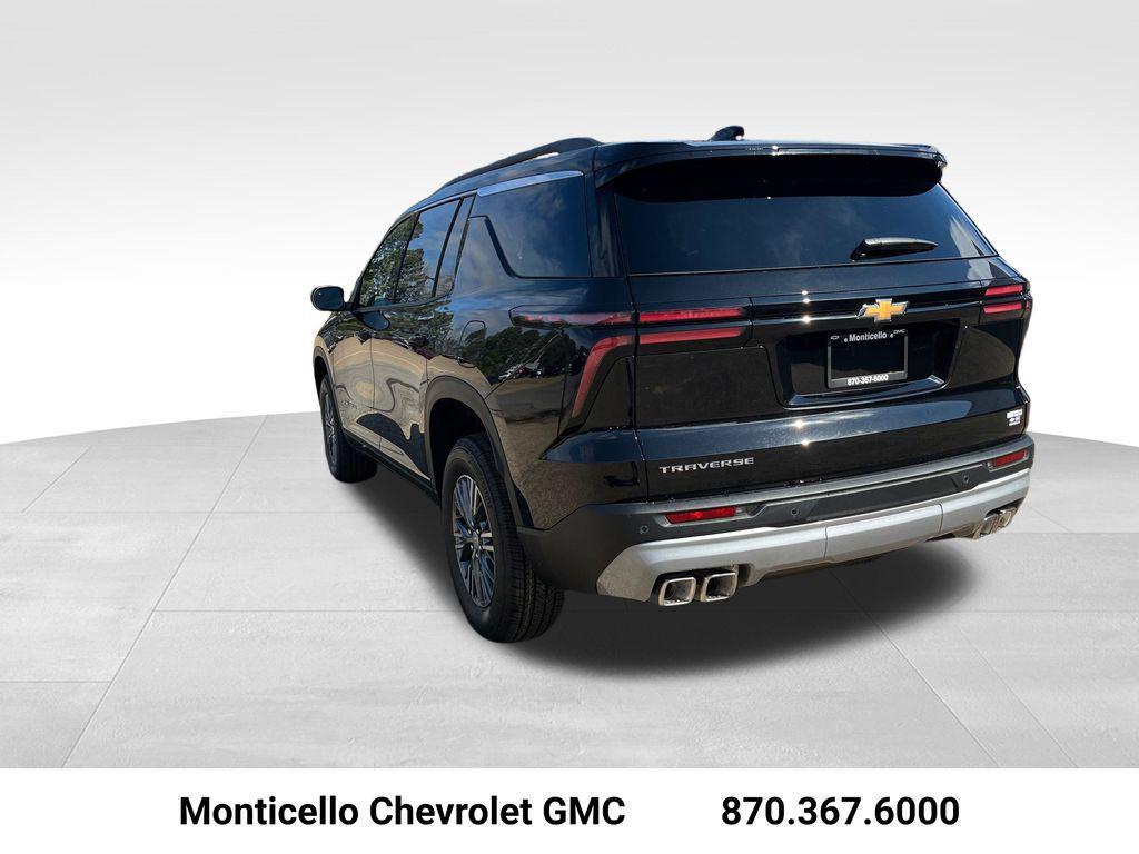 new 2026 Chevrolet Traverse car, priced at $42,220