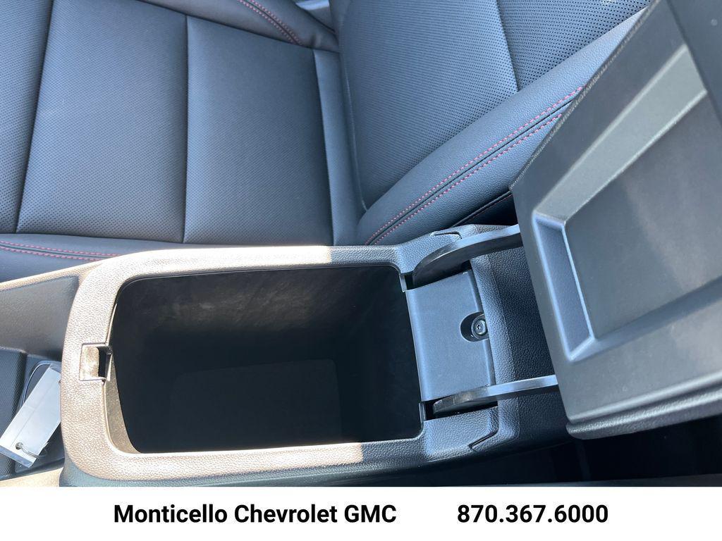 new 2026 Chevrolet Trax car, priced at $28,650