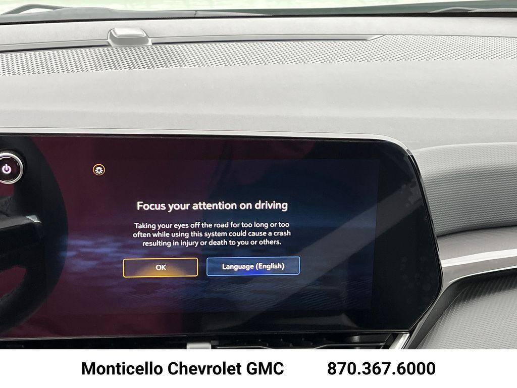 new 2026 Chevrolet Equinox car, priced at $29,995