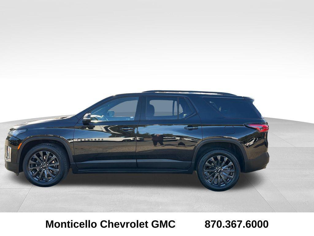 used 2022 Chevrolet Traverse car, priced at $29,495