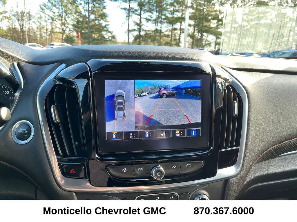 used 2022 Chevrolet Traverse car, priced at $29,495
