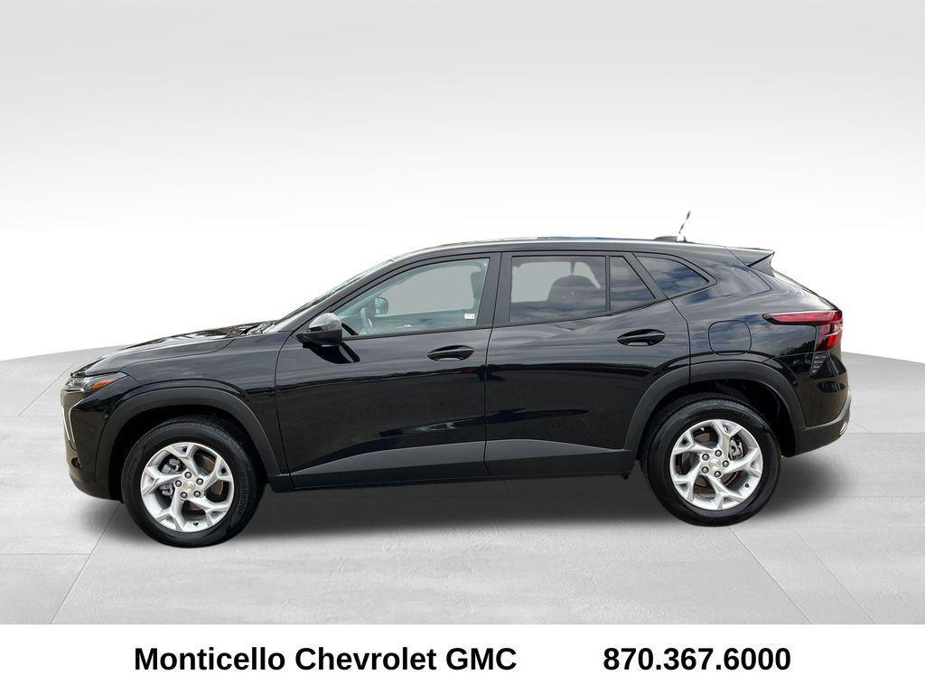 used 2025 Chevrolet Trax car, priced at $22,229