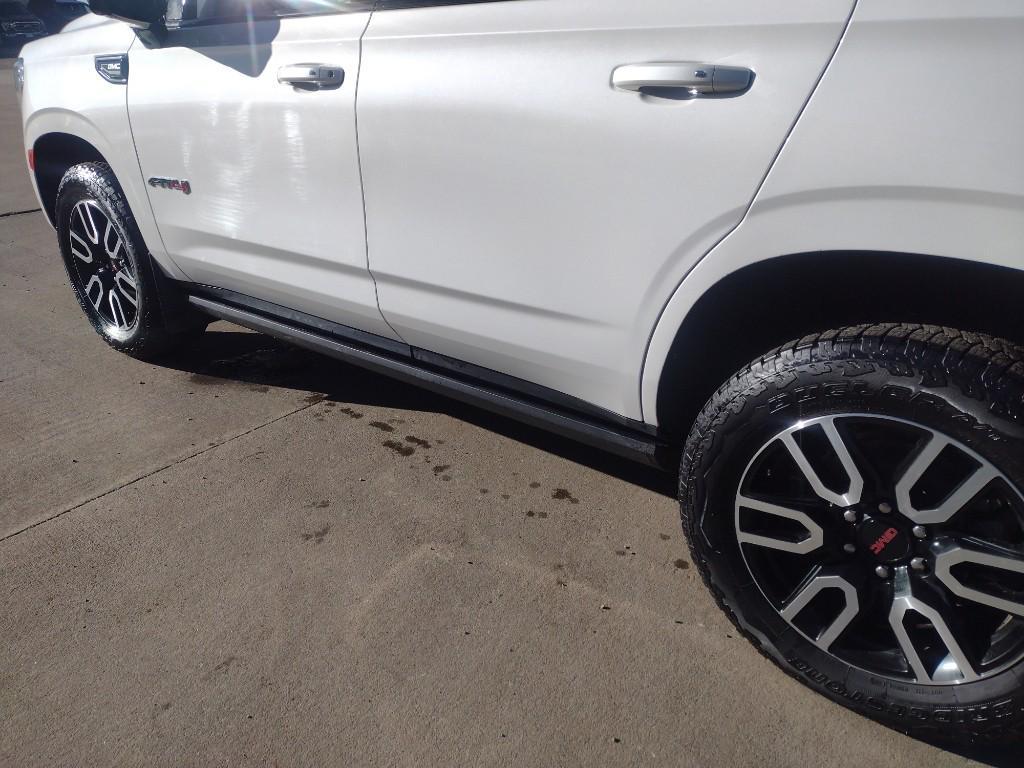 used 2024 GMC Yukon car, priced at $61,975