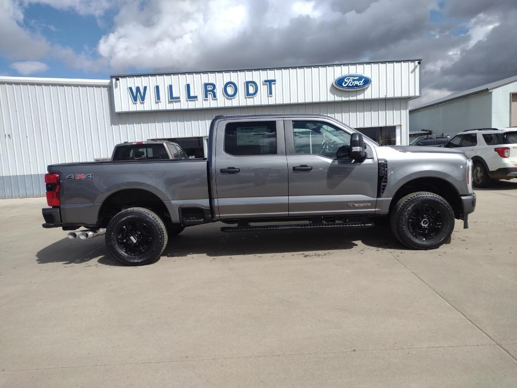 new 2025 Ford F-350 car, priced at $69,000