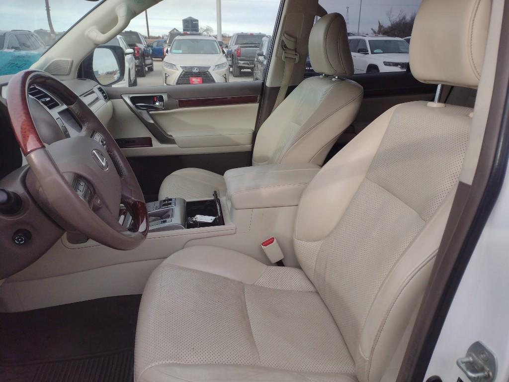 used 2013 Lexus GX 460 car, priced at $12,750