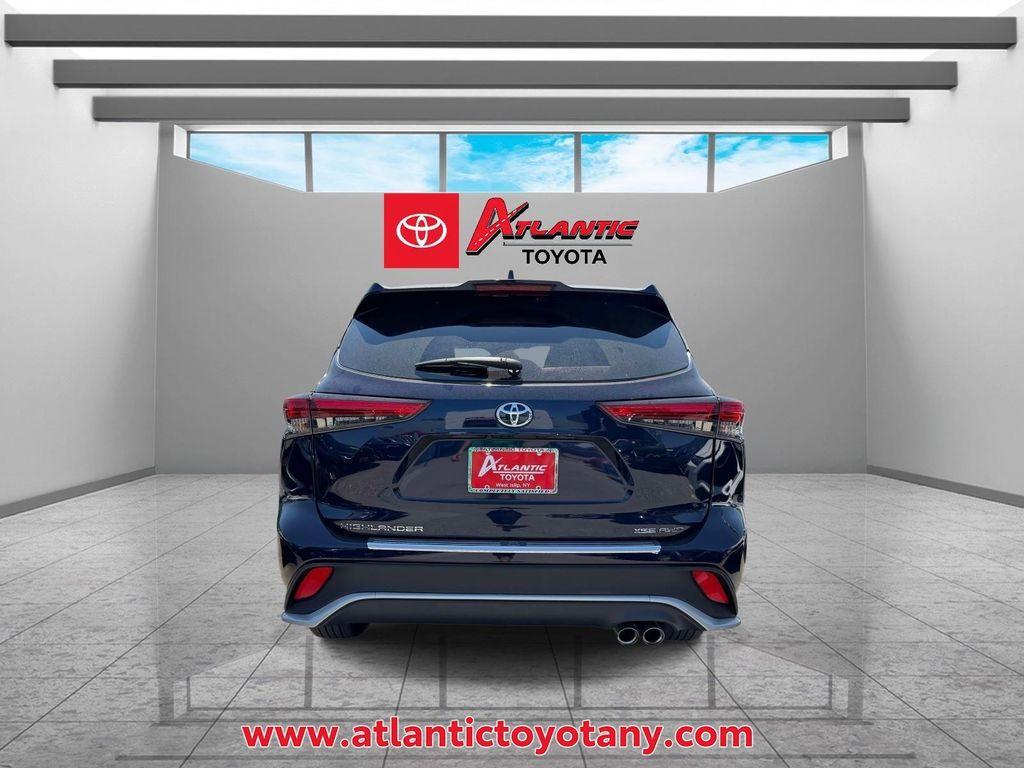 used 2023 Toyota Highlander car, priced at $42,394