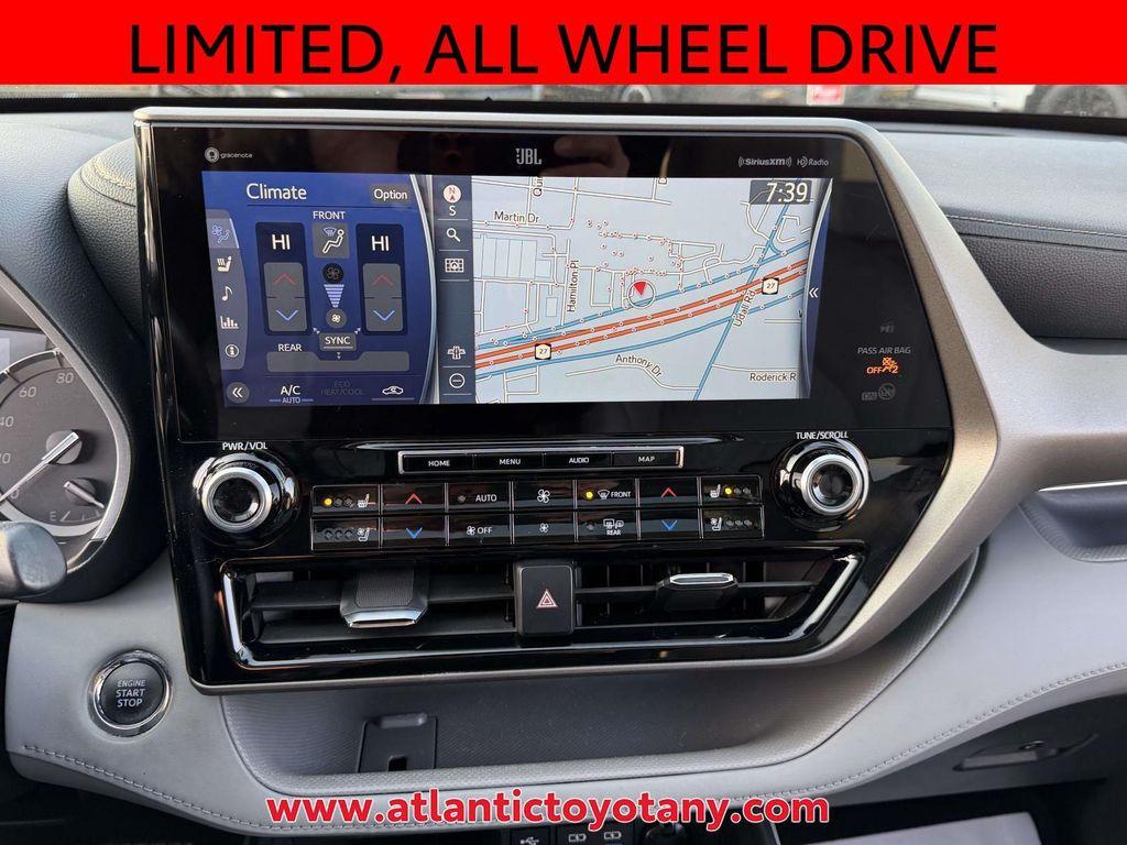 used 2022 Toyota Highlander car, priced at $37,966
