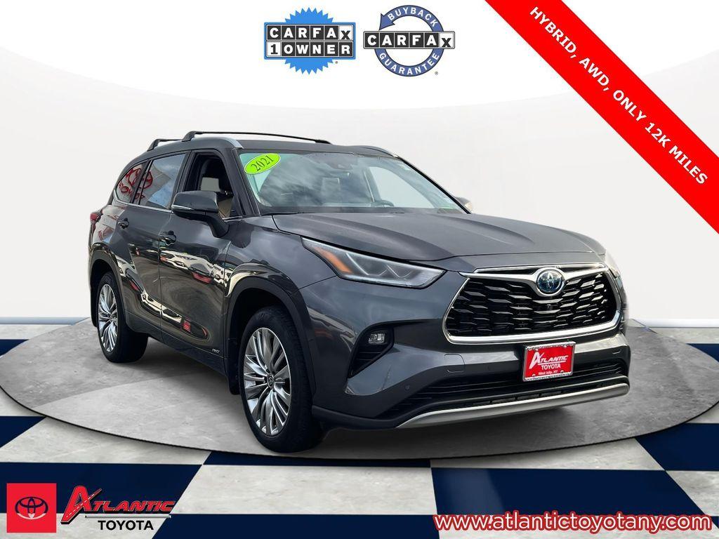 used 2024 Toyota Highlander Hybrid car, priced at $51,000