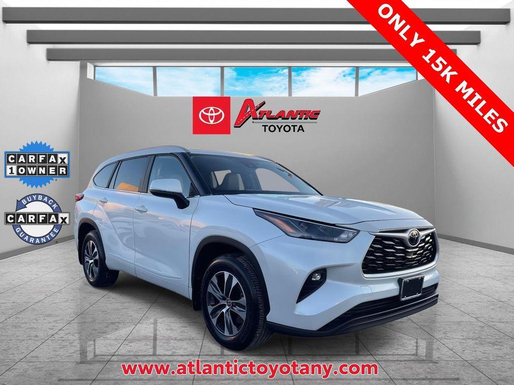 used 2023 Toyota Highlander car, priced at $37,920