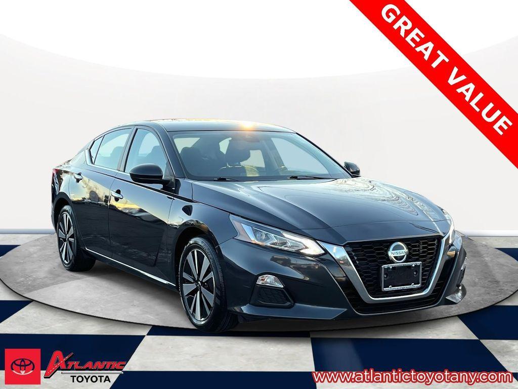 used 2022 Nissan Altima car, priced at $15,995