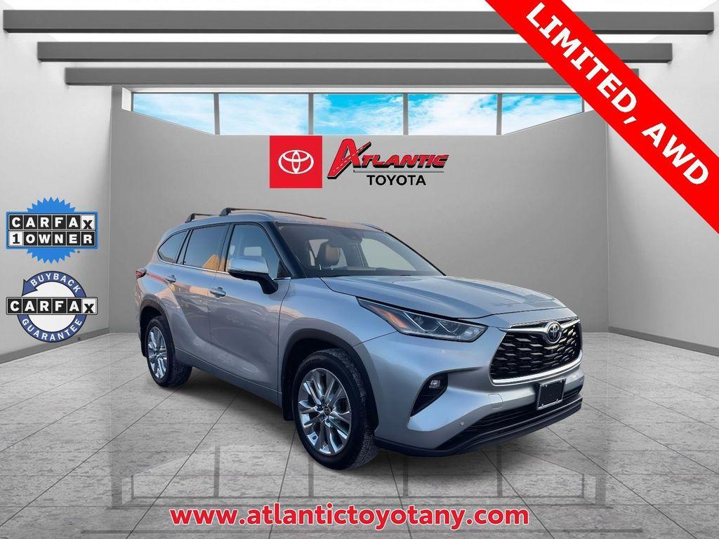 used 2024 Toyota Highlander car, priced at $41,800