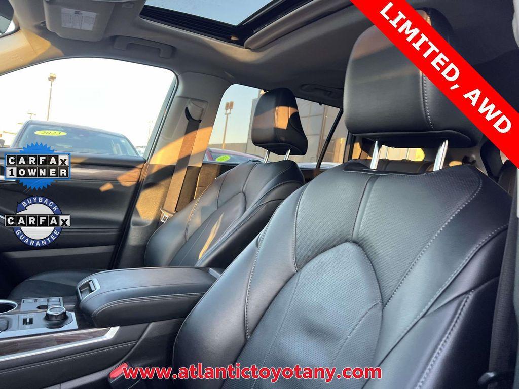 used 2024 Toyota Highlander car, priced at $41,800