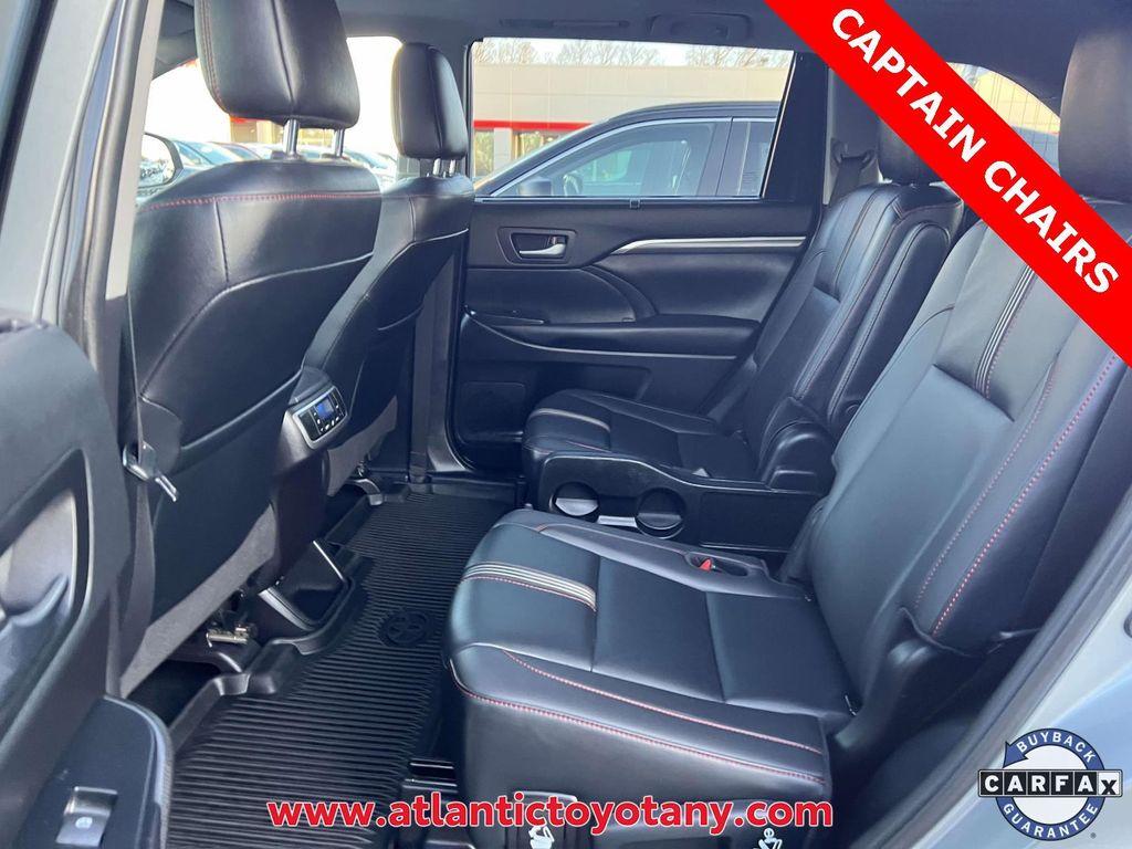 used 2019 Toyota Highlander car, priced at $26,990