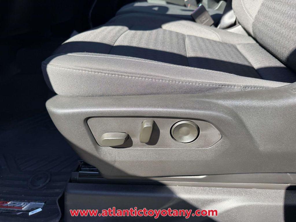 used 2022 Chevrolet Silverado 1500 car, priced at $40,997