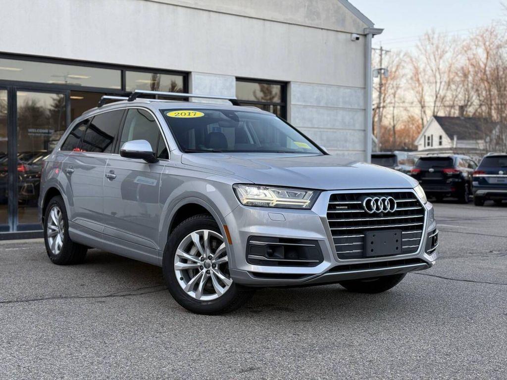 used 2017 Audi Q7 car, priced at $14,789