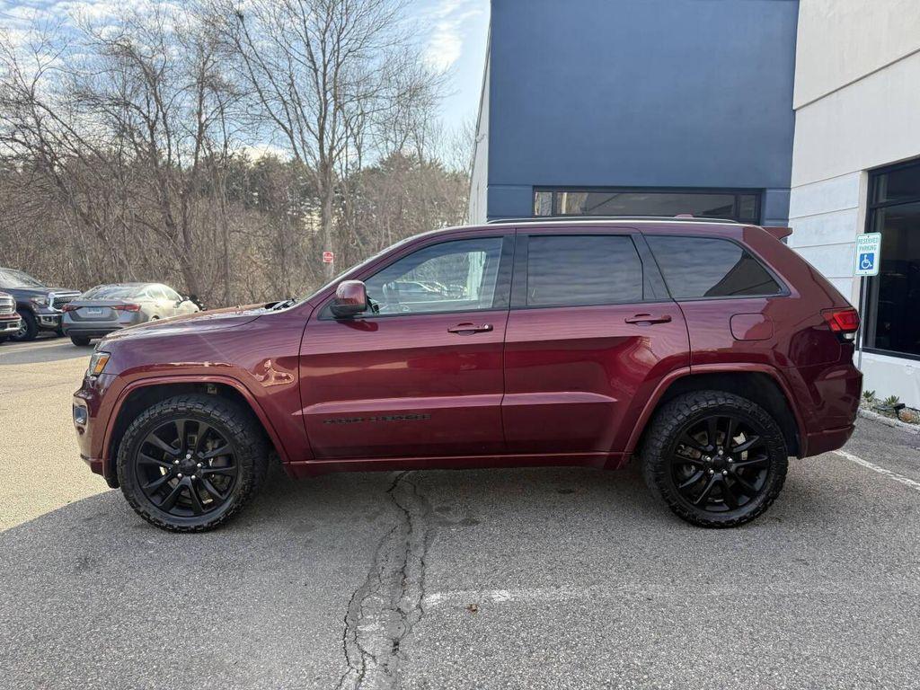 used 2018 Jeep Grand Cherokee car, priced at $14,567