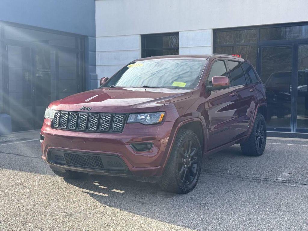 used 2018 Jeep Grand Cherokee car, priced at $14,567