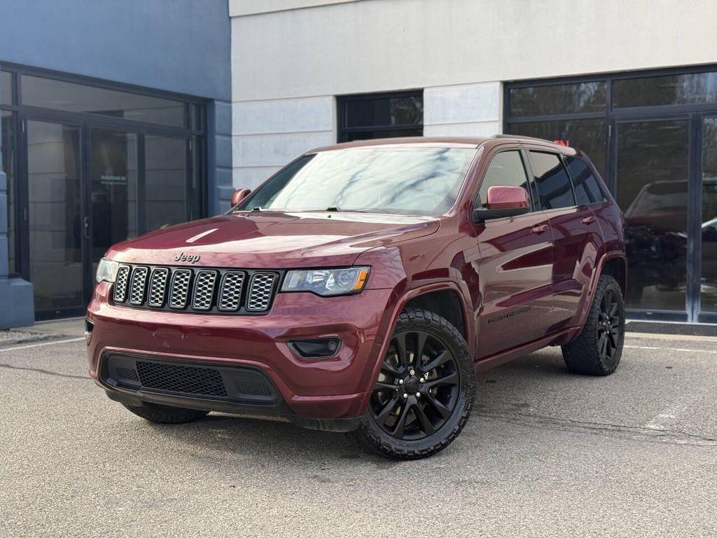 used 2018 Jeep Grand Cherokee car, priced at $14,567