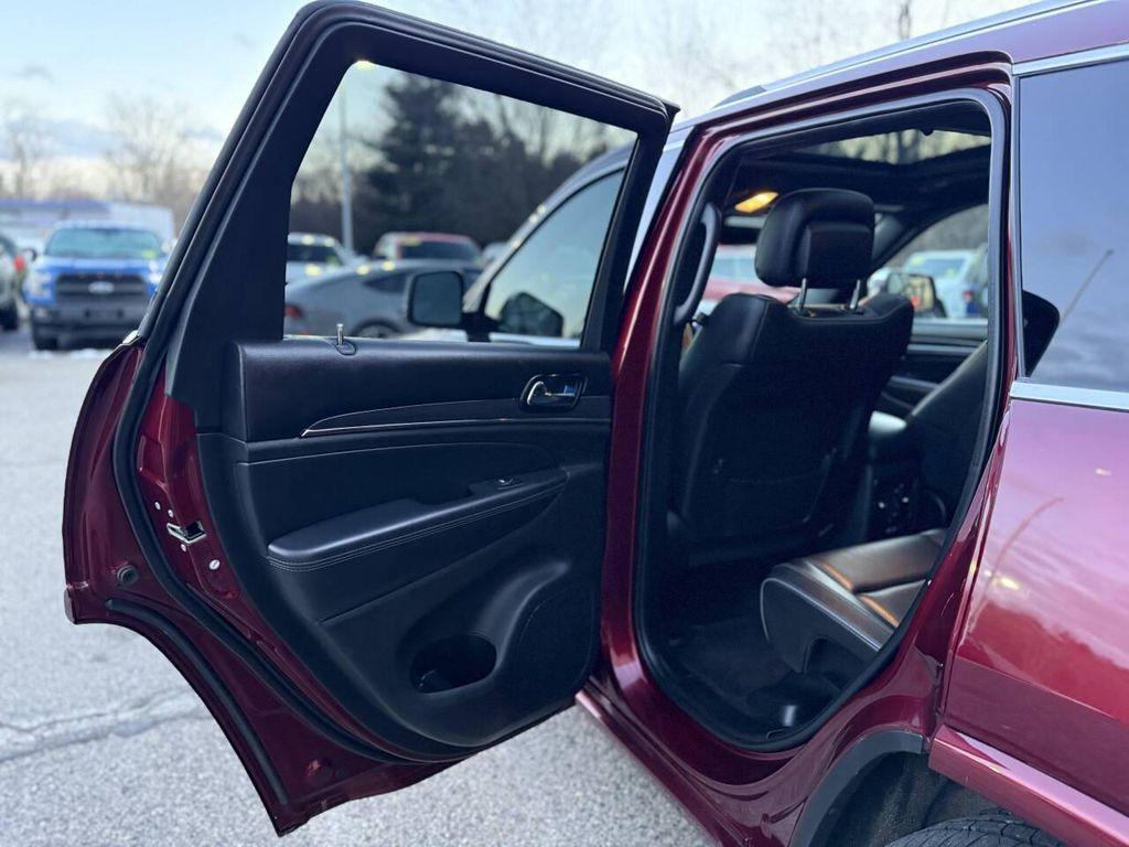 used 2019 Jeep Grand Cherokee car, priced at $18,567